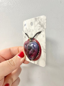 Purple Heart cabochon pendant necklace