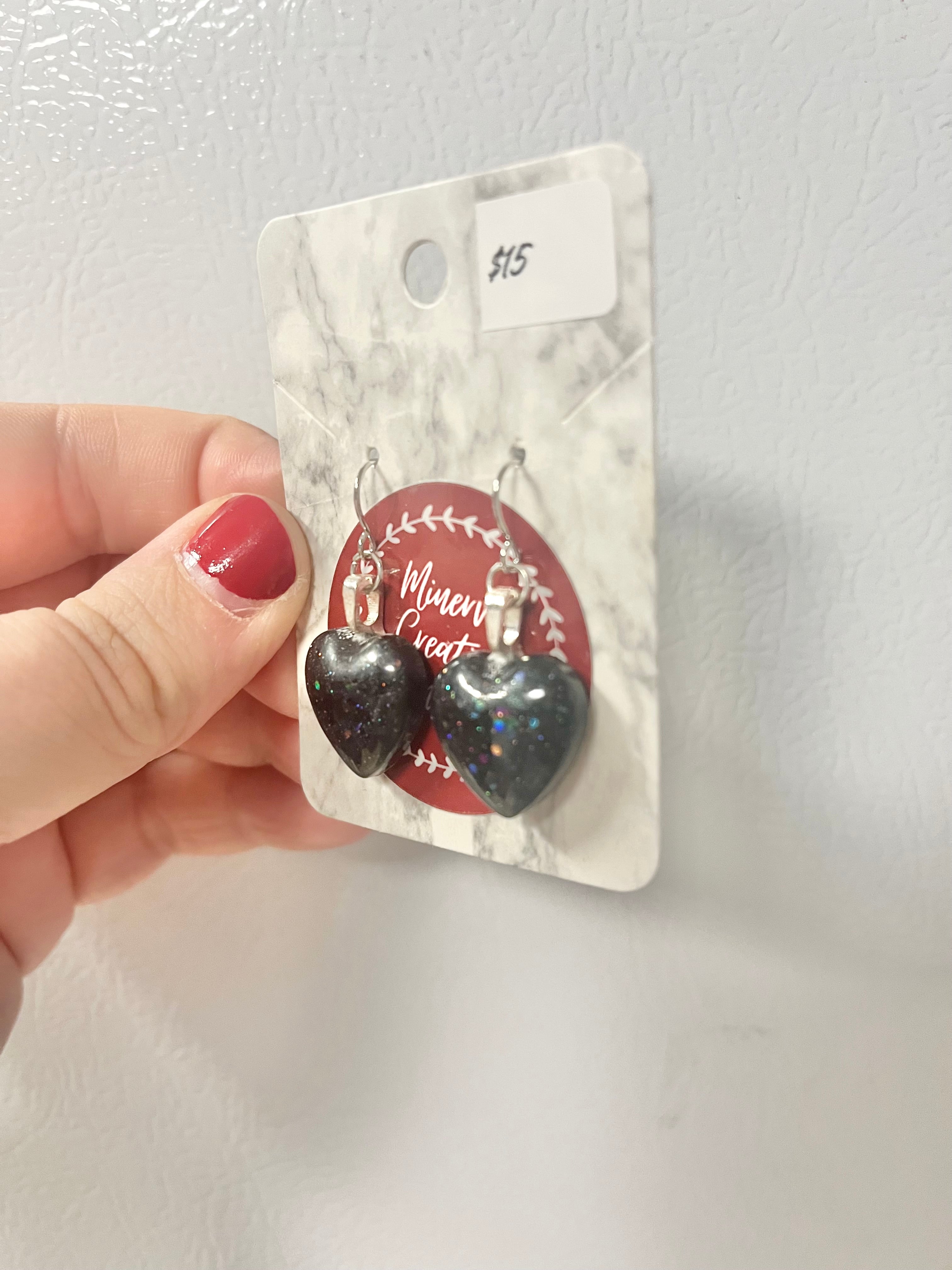 Black heart cabochon earrings