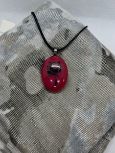 Rose cabochon necklace