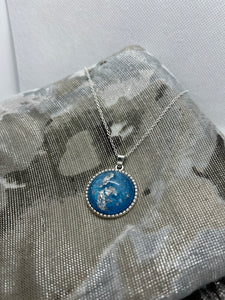 Blue and silver pendant necklace