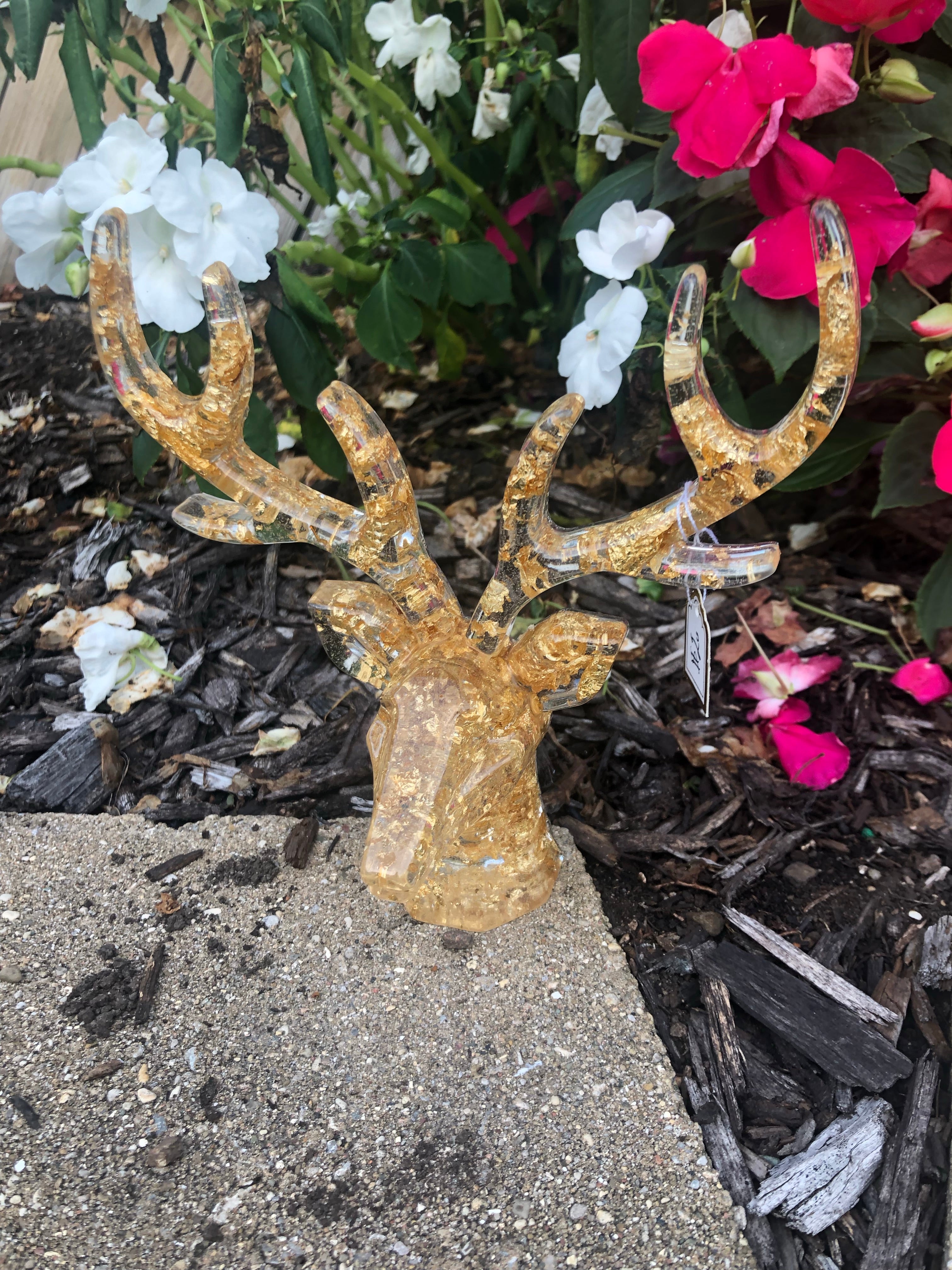 Gold foil deer ring holder