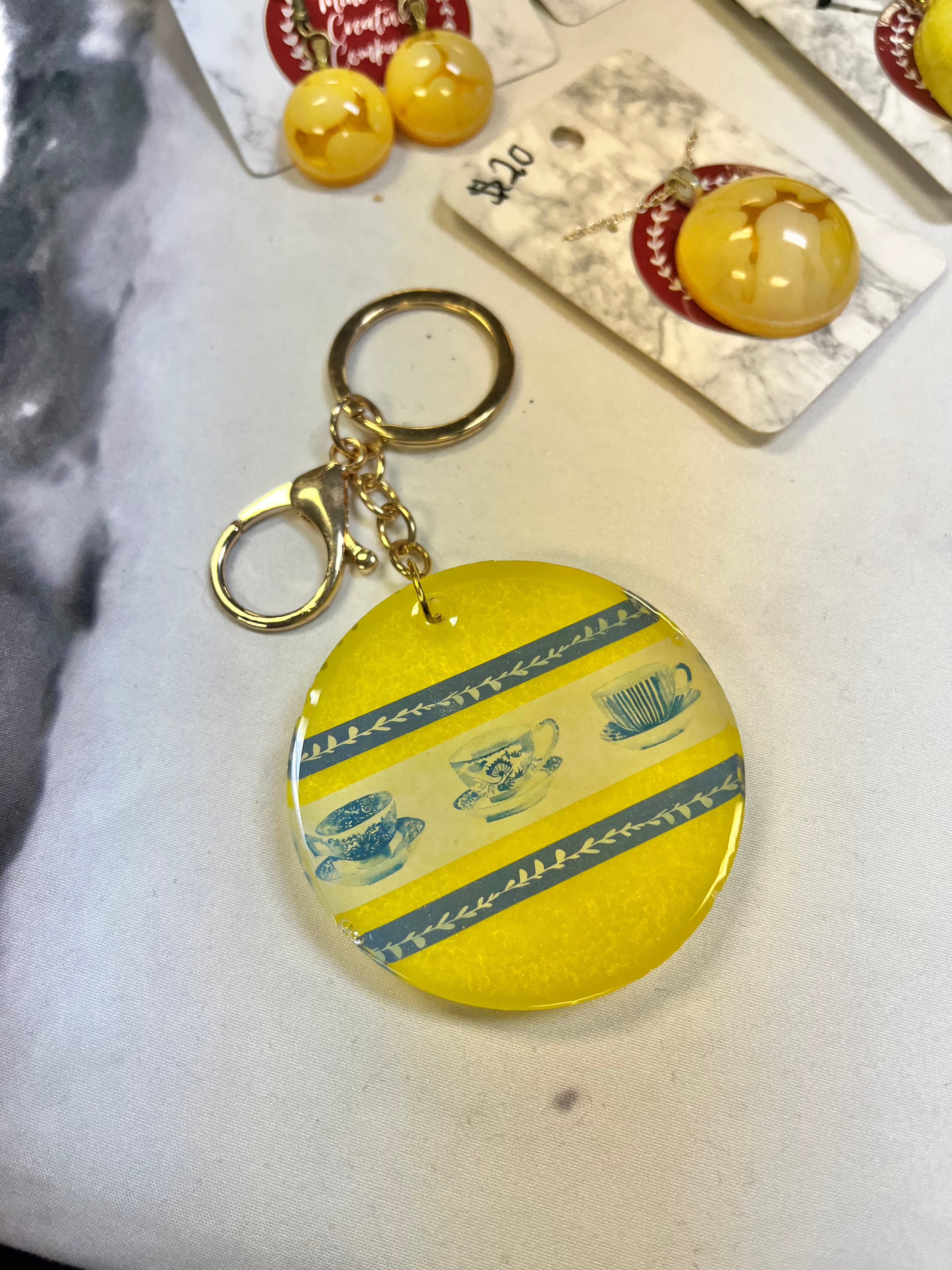 Yellow teacup keychain